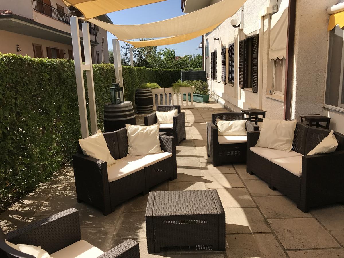 Hotel B&B Rispescia Grosseto Екстериор снимка