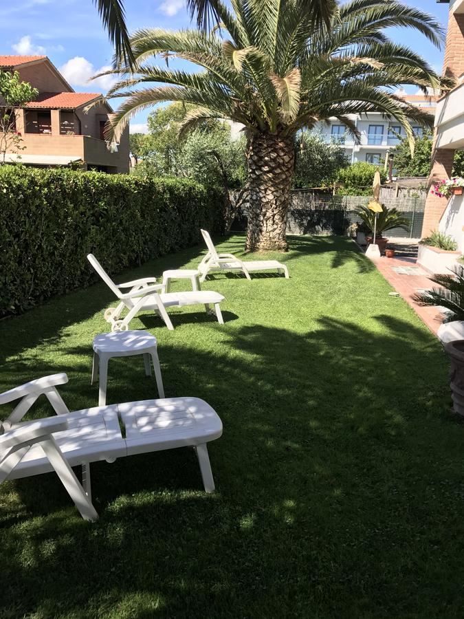 Hotel B&B Rispescia Grosseto Екстериор снимка